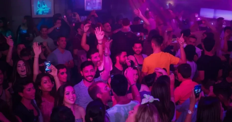 Discover Los Angeles Nightlife: Top Clubs, Bars & Party Hotspots